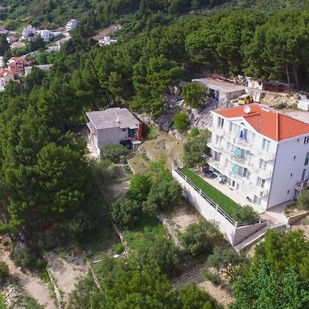 Villa Issea Brela Exterior photo