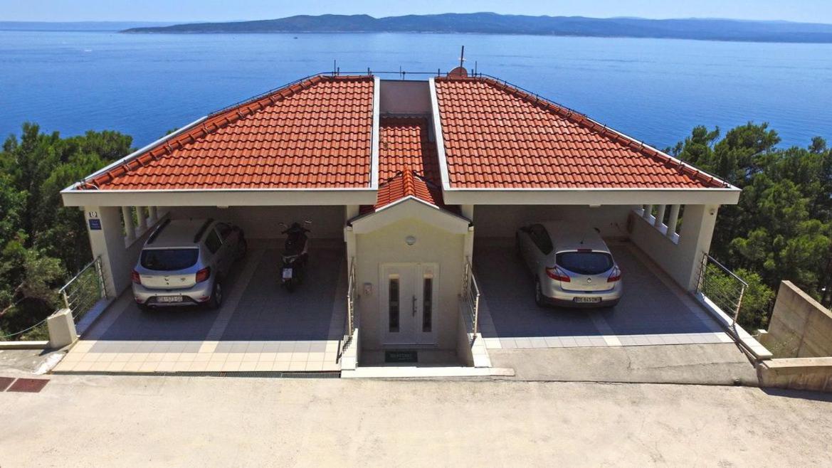 Villa Issea Brela Exterior photo